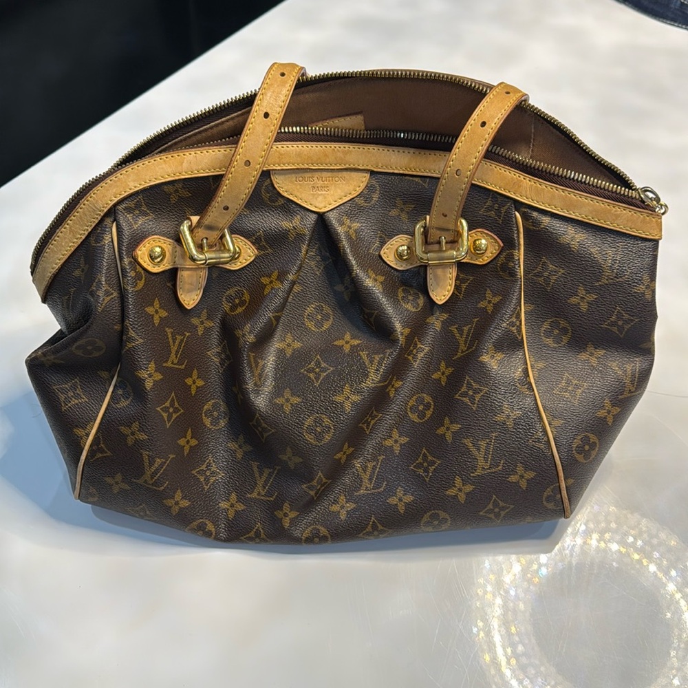 🔥 Authentic Louis Vuitton 🔥
